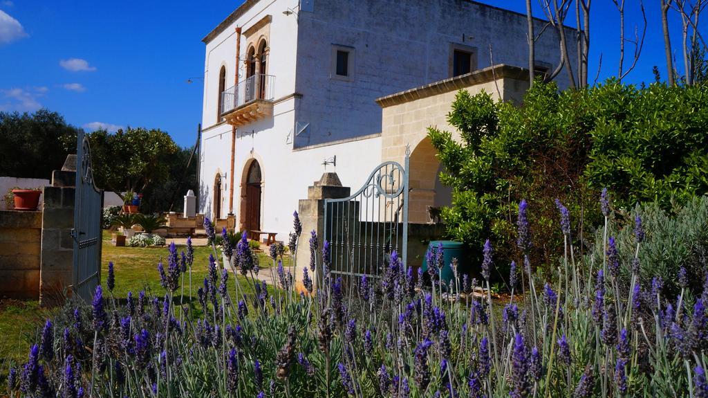 オストゥーニ Antica Masseria Carparelliゲストハウス エクステリア 写真