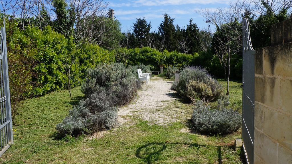 オストゥーニ Antica Masseria Carparelliゲストハウス エクステリア 写真