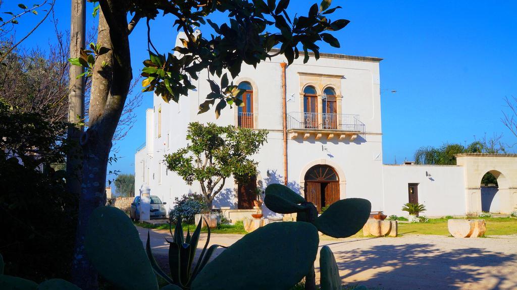 オストゥーニ Antica Masseria Carparelliゲストハウス エクステリア 写真